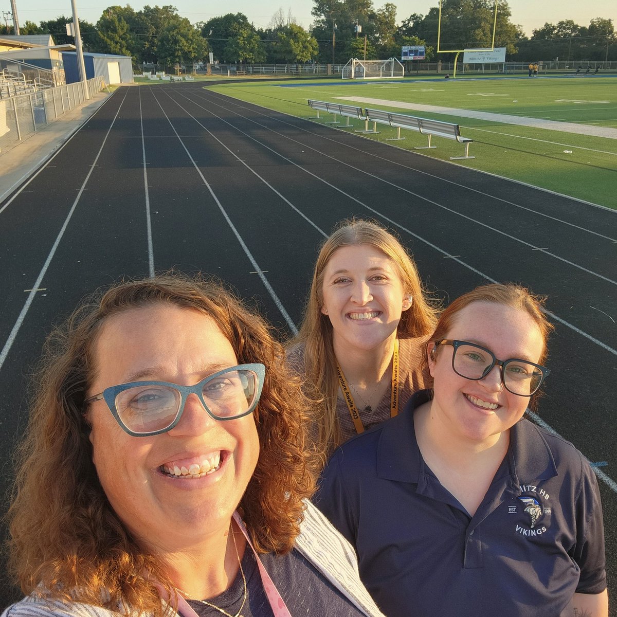 NimitzLibrary's tweet image. What a great start to the day for our first Valhalla Voyages audiobook walking club. @NimitzVikings teachers..there are more opportunities during lunch and after school to join us in walking and then talking books! #irvingreads