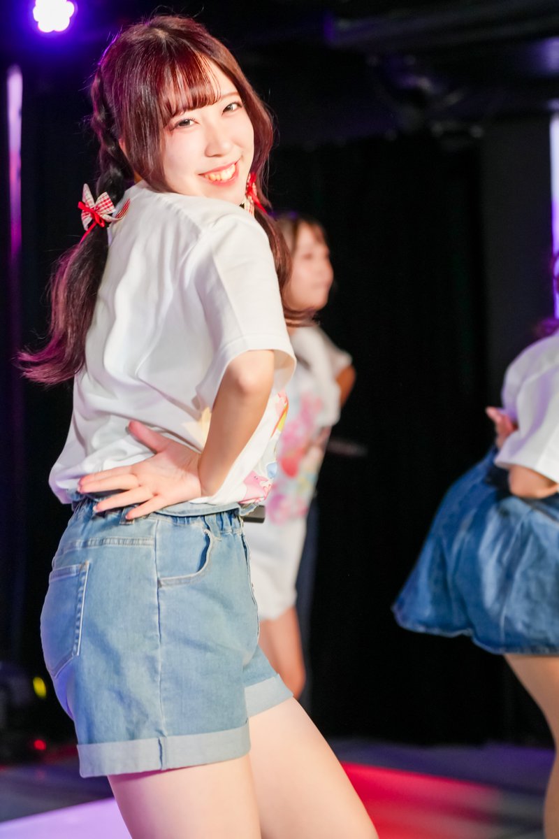 Caption: 咲良いろは #3
Event: アイドルは下剋上定期公演 Vol.10 ～江崎友梨 生誕祭～
Date: 2025.9.20
Location: GE Theater
Member: #咲良いろは (@aijou_iroha)
Group: #アイドルは下剋上 (<a href="/aijou_official/">アイドルは下剋上</a>)
#photography #livephoto #あいじょう #いろはと過ごす咲くlife 
photo by M.Narusawa