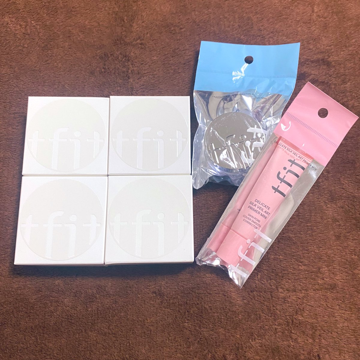 msrurak's tweet photo. マイクロバイオームアンプルと
tfitのパウダー届いてた🐥✨

アンプルは思ってたより1つ1つが大きいし
tfitは気になってた下地がおまけで嬉しい！
使うのたのしみ〜〜〜！

#Qoo10購入品 https://t.co/nocLBEqJvo