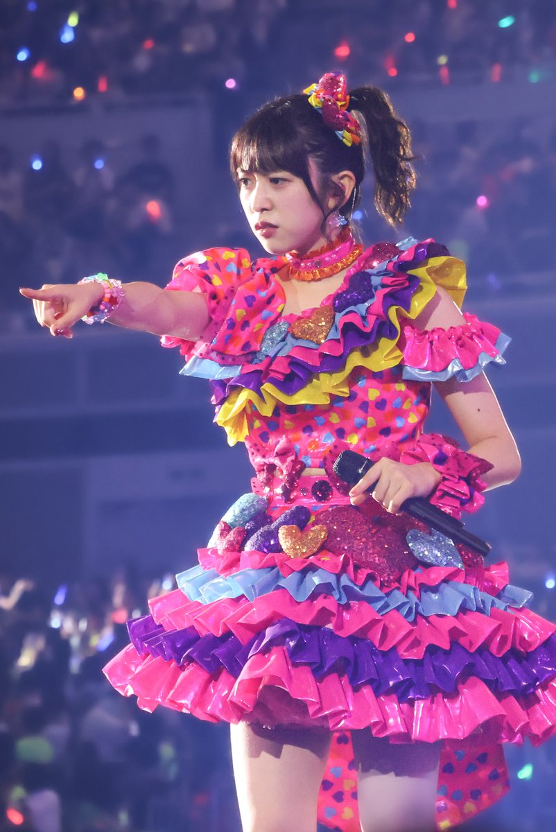 cho_4on's tweet image. スマホ裏側チェック
←おはるじゃない😡　　おはる🥰→
#小泉遥香