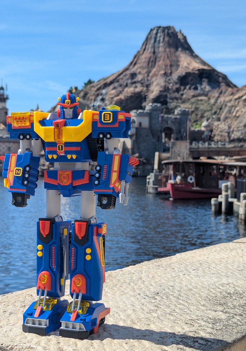 りん様 造形オーダーページ 1/48 コンバットナイフ制作 Mk-Ⅱ商会さんのパーツを流用しま