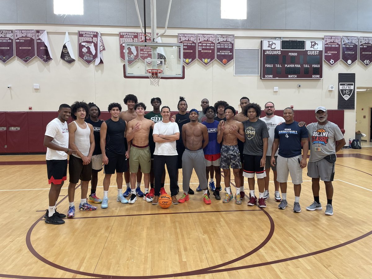 PCBJaguars's tweet photo. We got some killers in the gym!! Champions across the board. 

Every year our alumni come through to remind our current guys what WINNING CULTURE looks like and what a program of sustained excellence is all about.

Always great times catching up with all of our former 🐆’s https://t.co/l7zsLaaC5m