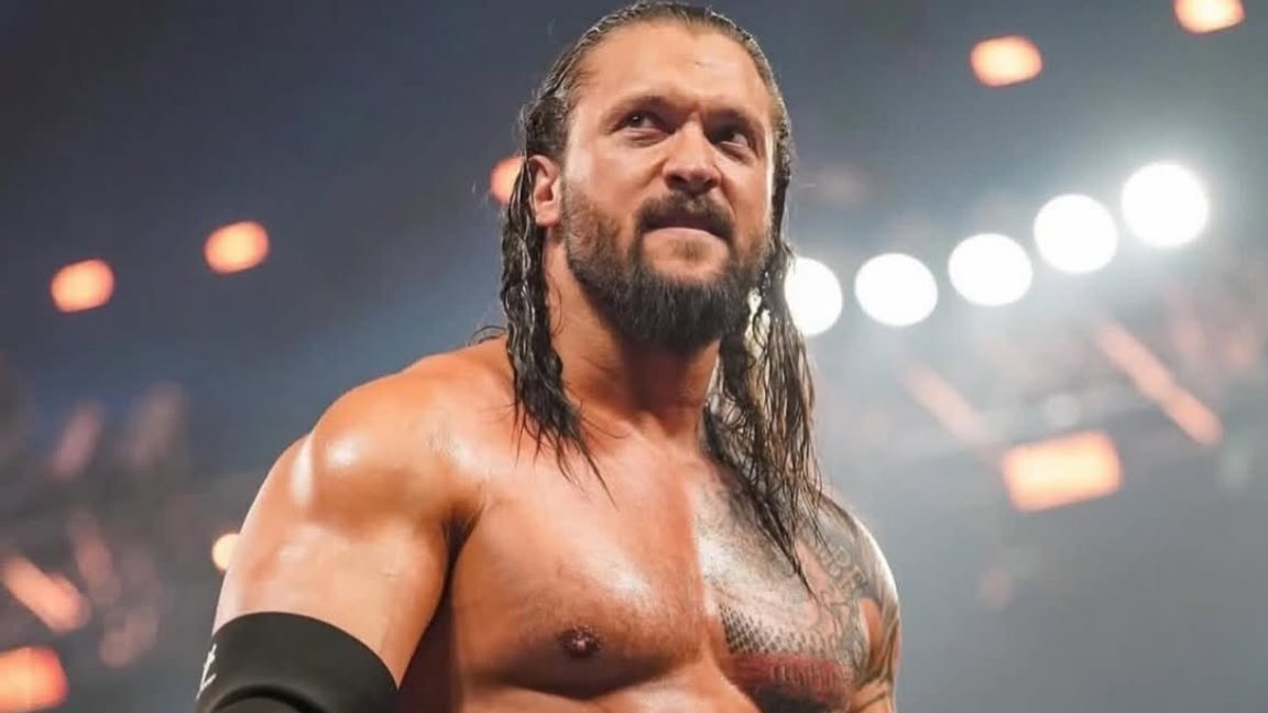 IconicChriss's tweet image. Only ONE can make their return at Crown Jewel 👑🔥 … 

Who are you picking.....
