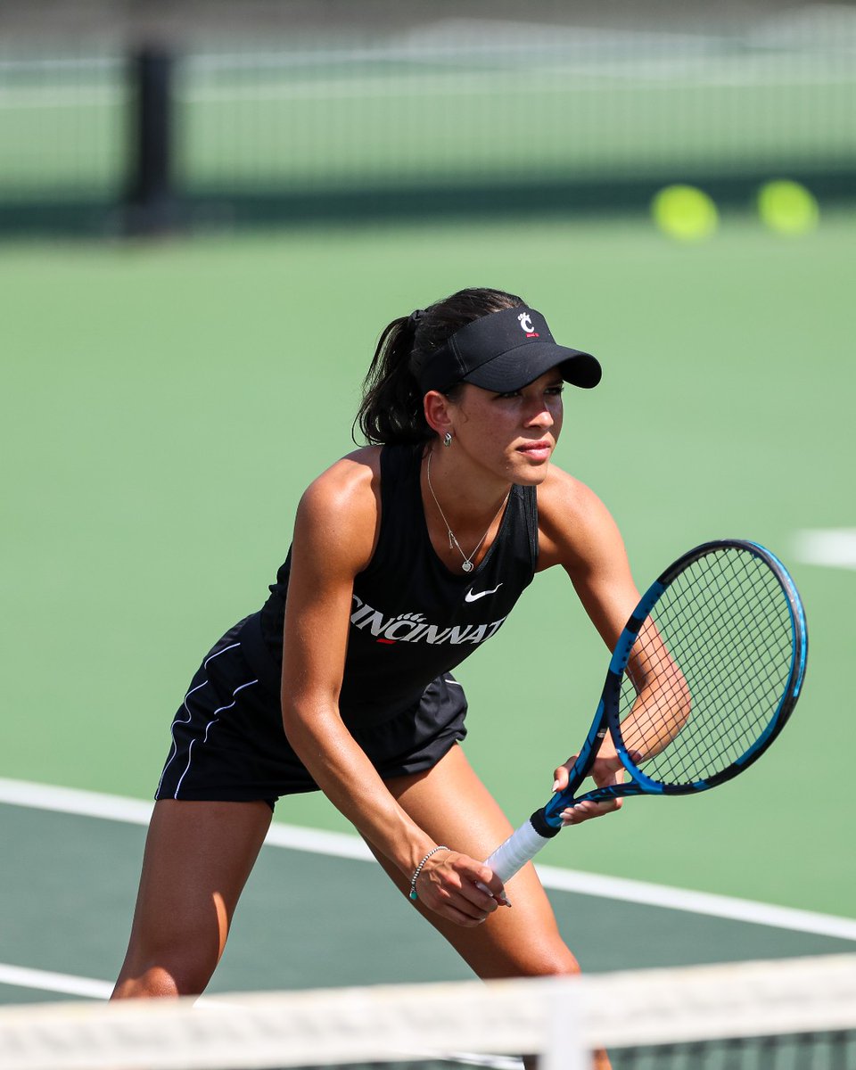 It's Match Day 🙌 

🎾 2025 Big 12 Fall Championships
📍Waco, Texas 
📅 Sept. 25-26

#Bearcats | #RealDeal