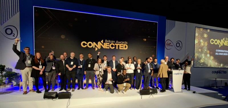 ConnectingCambs's tweet image. We did it! @ConnectingCambs won twice at #ConnectedBritain Awards 2025:

Smart Places: #COREHDD
Rising Star: Will Plant, our brilliant Digital Inclusion Lead

Huge thanks to our partners &amp;amp; congrats to Will—a true force for #DigitalInclusion: connectingcambridgeshire.co.uk/2025/09/25/con…

@totaltelecom