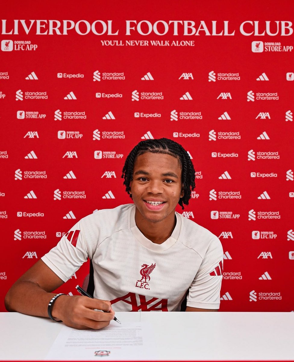 🚨 BREAKING: Rio Ngumoha has signed his first professional contract with the Reds👏