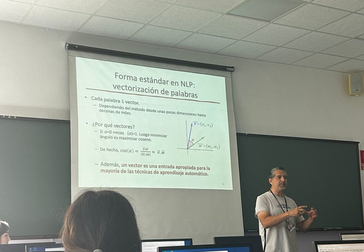 Arrancamos las XIV jornadas de la AIIDI con el taller “La IA al servicio del estudio de las diferencias individuales” de la mano de <a href="/a_ortigosa/">Álvaro Ortigosa</a> #aiidi2025