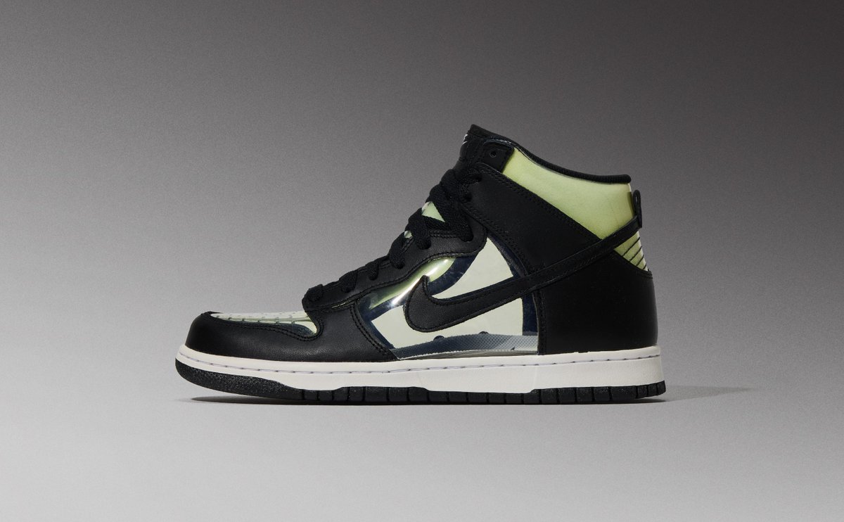 comme de garcon nike dunk low