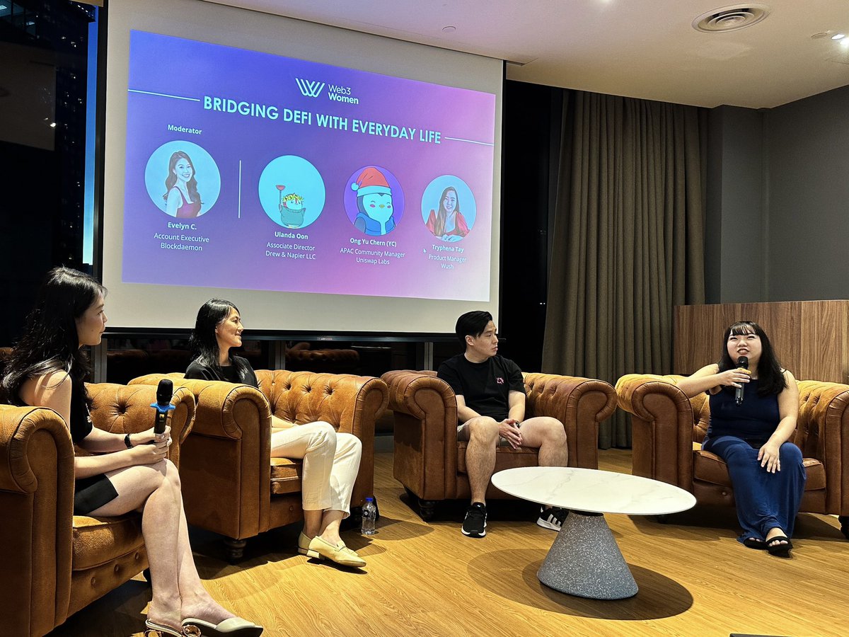 ellaces's tweet image. Thank you to all who attended @web3womensg’s event! 🎉

It was a privilege to share the stage with @ulandaoon, @ongycNFT &amp;amp; @Chewtoro! It’s been awhile so we’re super glad to see both new &amp;amp; old faces!

Big thanks to @Uniswap, @Wush_co &amp;amp; @OGBCGroup for once again supporting us! 💜