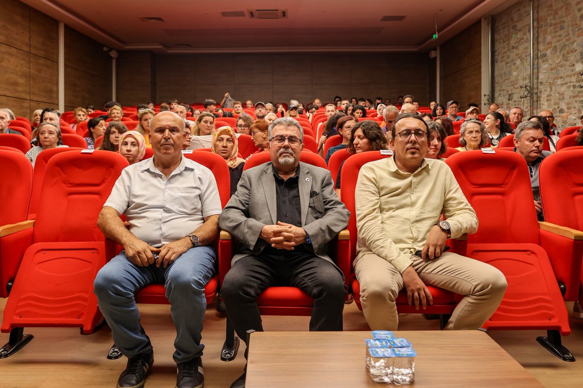 Uluslararası Mitoloji Film Festivali’nin ikinci gösteriminde bu kez büyüklerimizle buluştuk. 🎬

Nevzat Biçer Konferans Salonu’nda izleyicilerimiz “Histroy” filmiyle mitolojinin büyülü dünyasına yolculuk yaptı. 

Sanat ve mitolojiyi hemşehrilerimizle buluşturmaya devam ediyoruz.