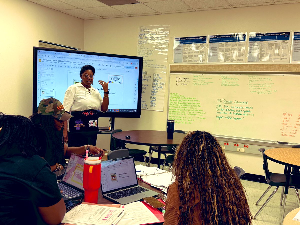 Lashan1908's tweet image. 🚀 Collaboration in action!
Our K–2 PLC at Twain TAG dug into student work samples 📚 and sharpened practice through lesson rehearsals 🎭. Every adjustment made today is horsepower added toward an A+ year! 🐎🔧

#MustangMechanics #ProjectA #PLC #TeacherLeaders #Region4SayNoMore