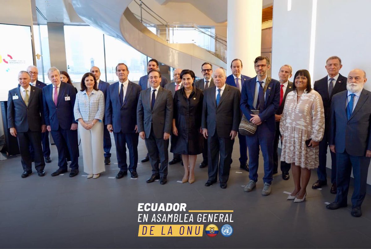 Iberoamérica unida en la #UNGA80

Este jueves, la canciller <a href="/gabisommerfeld/">Gabriela Sommerfeld</a> participó en un espacio de trabajo con altas autoridades de Iberoamérica donde se resaltó la importancia de trabajar en conjunto y de forma integrada por la seguridad.