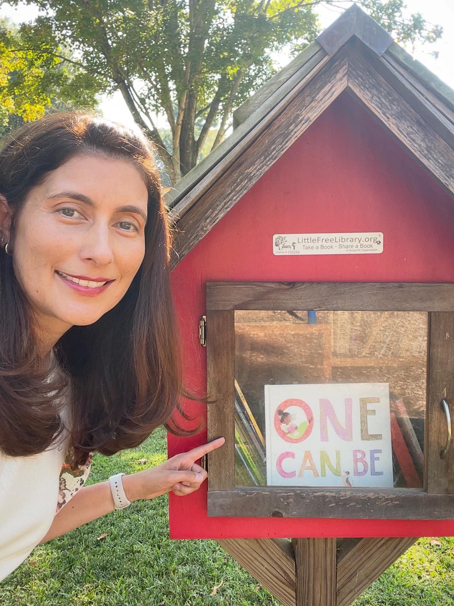 Mariana Ríos 🦋 ABUELITA'S GIFT OUT NOW tweet media