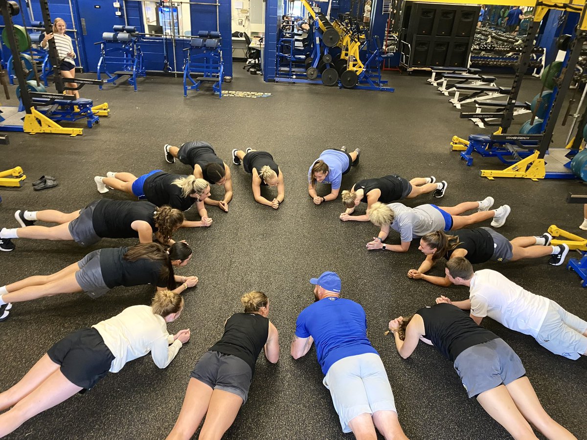 Shoutout to the coaches for struggling with us😂 💙