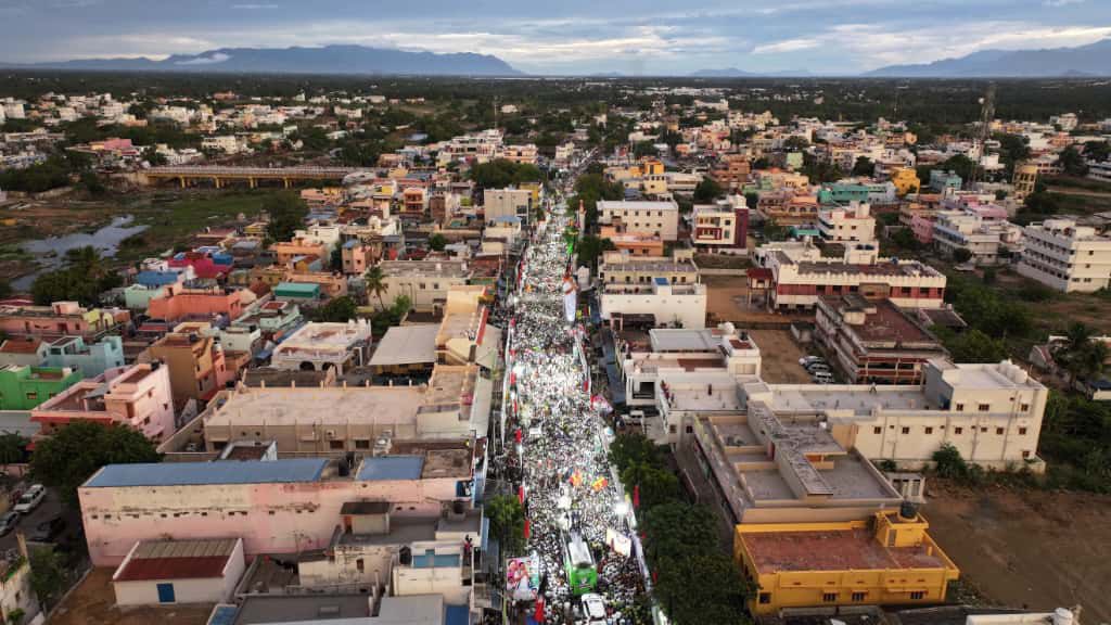 EPSTamilNadu's tweet image. #வேடசந்தூர் தொகுதி மக்கள், திமுக அரசின் வெற்று விளம்பரங்களை துளி கூட நம்பவில்லை.

&quot;சட்டியில் இருந்தால் தானே அகப்பையில் வரும்?&quot; என்பதைப் போல, வெள்ளை அறிக்கை கேட்டால், வெற்றுப் பேப்பரைக் காட்டுகிறது இன்றைய ஸ்டாலின் மாடல் அரசு.

&quot;தாங்கள் மக்களுக்கு ஒன்றுமே செய்யவில்லை&quot; என்று…