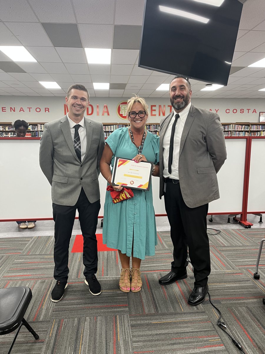 PennHillsSD's tweet photo. Congratulations to our September Pride and Promise Honorees from Penn Hills Elementary School!
-Aujouna James - Student
-Jennifer Clemence - Fourth Grade Teacher
-William Jeffcoat - Community Member
#PennHillsProud #PrideandPromise #PHamily https://t.co/XMDxEAYAhn