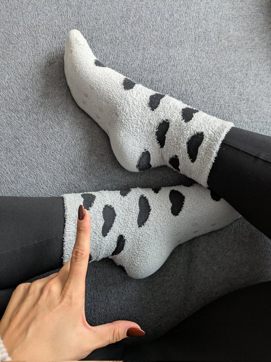 🔥🔥RT-Game🔥🔥
Mein <a href="/LunasToyBoy/">LunasToyBoy</a> weiß was Mommy nach so einem Tag braucht 💸

2/2/2
+5€ für ein Sockenbild einer Herrin.
Jeder 3 Kommentare. 
Bis 17 Uhr. 

Geben wir es der Sockenb!tch 🥵