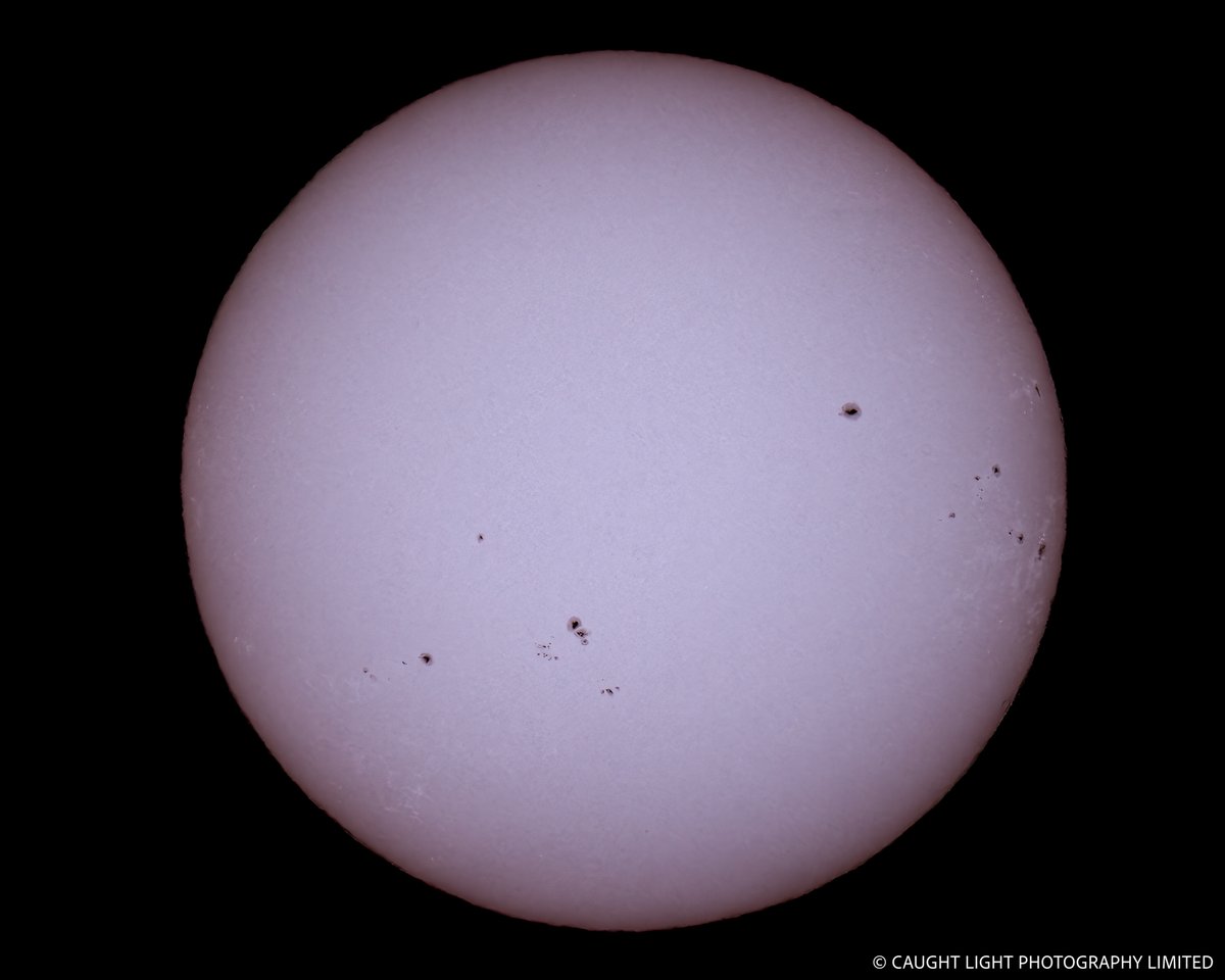 Caught Light (@caughtlight) on Twitter photo Pretty pleased to have picked up most of the features on the sun in visible light as at spaceweather.com a few moments ago.
Shot from Harrogate, North Yorkshire, UK at 15:15 today.
<a href="/HarrogateAstro/">Harrogate Astro ☄️</a> #Harrogate #NorthYorkshire #Yorkshire #Astro #Solar #sun #TheSun #Today Pretty pleased to have picked up most of the features on the sun in visible light as at spaceweather.com a few moments ago.
Shot from Harrogate, North Yorkshire, UK at 15:15 today.
<a href="/HarrogateAstro/">Harrogate Astro ☄️</a> #Harrogate #NorthYorkshire #Yorkshire #Astro #Solar #sun #TheSun #Today