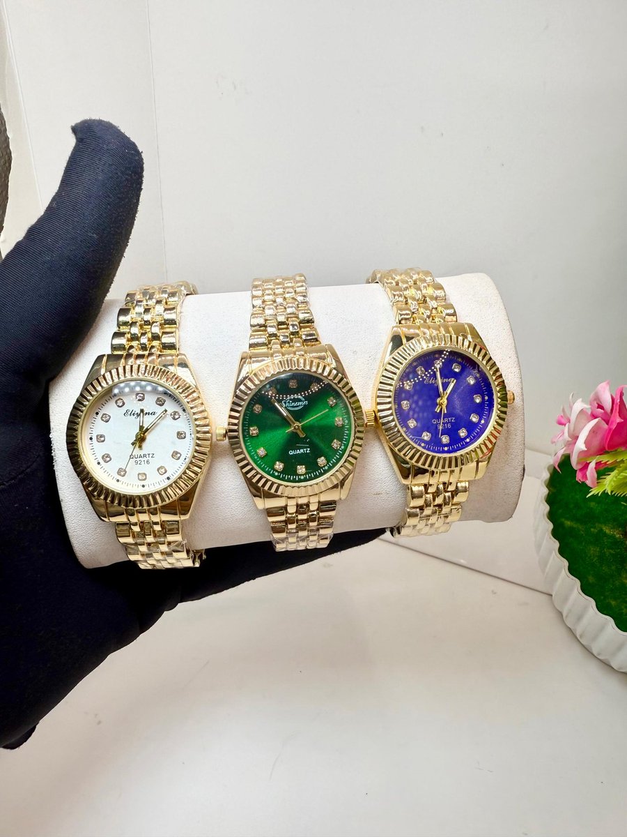 _Ohmotee's tweet image. I really wish to sell at least 10 of these wristwatches before the end of this week 🙏🏽

1(N7,500
2(N8,500