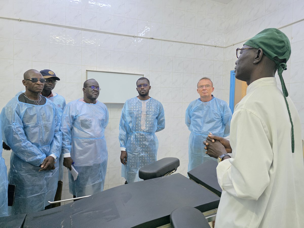 🇧🇫 A #Barsalgho, la délégation de l'#UE a rencontré les équipes du ministère de la santé appuyées par #ALIMA #Keoogo et #SOSMédecins. 

Le soutien d'<a href="/ECHO_CWAfrica/">EU Humanitarian Aid | West and Central Africa</a> facilite le travail remarquable des équipes et améliore l'accès aux soins pour les populations déplacées et hôtes.