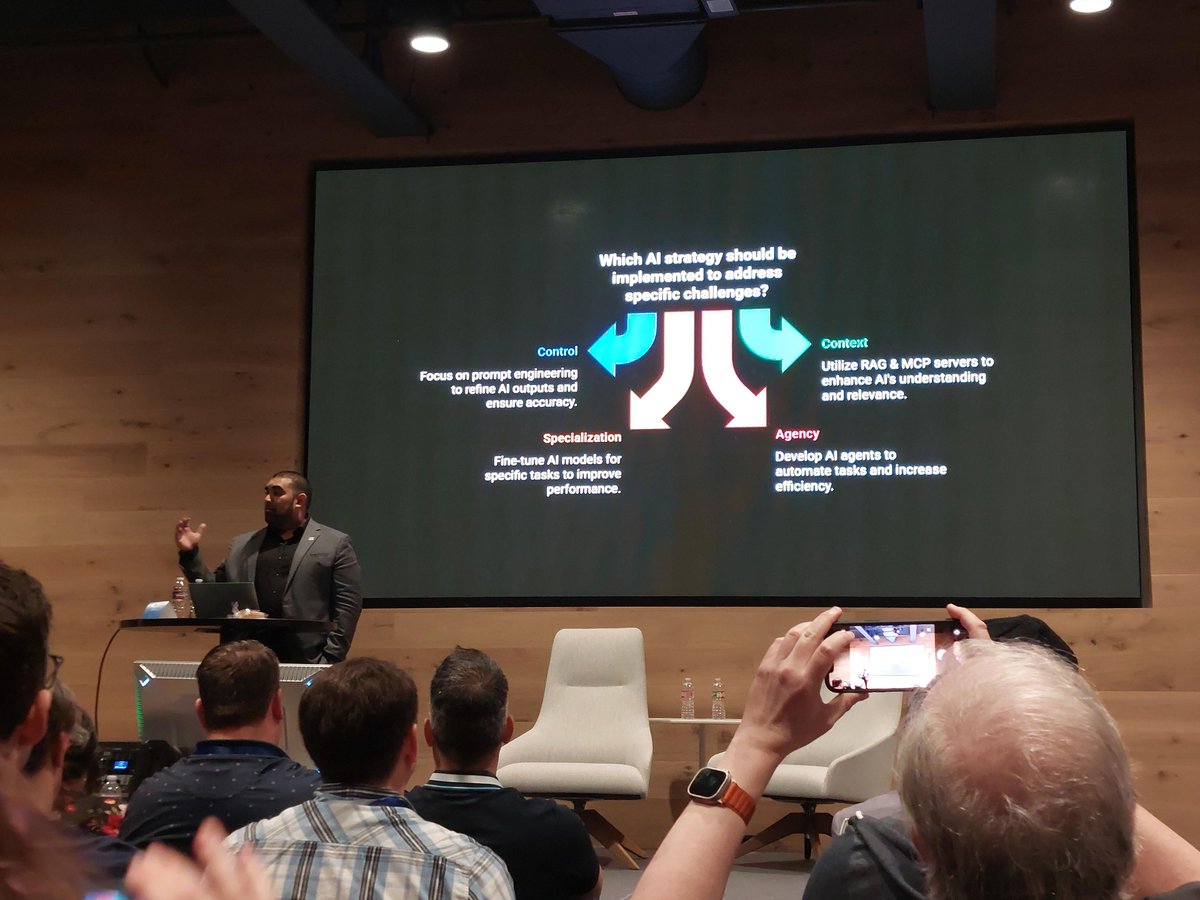 ghiblimagicdev's tweet image. It begins! #commityourcode #cyc