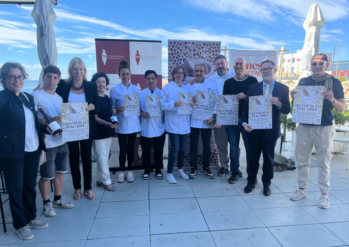 Federació AEHT (@aehtarragona) on Twitter photo Avui hem presentat la 10a edició de les Jornades Gastronòmiques Romescvs + Macabevs, que del 31/10 al 16/11 oferiran plats de romesco maridats amb vins macabeus🍷🦐<a href="/DOTarragona/">DO Tarragona</a>
Més informació 👉 aeht.es/el-i-congres-d… Avui hem presentat la 10a edició de les Jornades Gastronòmiques Romescvs + Macabevs, que del 31/10 al 16/11 oferiran plats de romesco maridats amb vins macabeus🍷🦐<a href="/DOTarragona/">DO Tarragona</a>
Més informació 👉 aeht.es/el-i-congres-d…