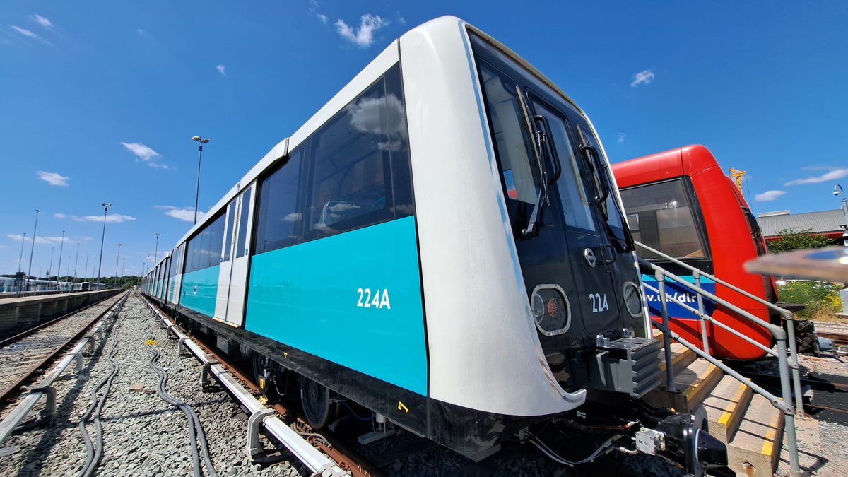 DLR New Trains are finally going live on Tuesday. Unless there's another great cock up. #dlr #tfl #Shambles