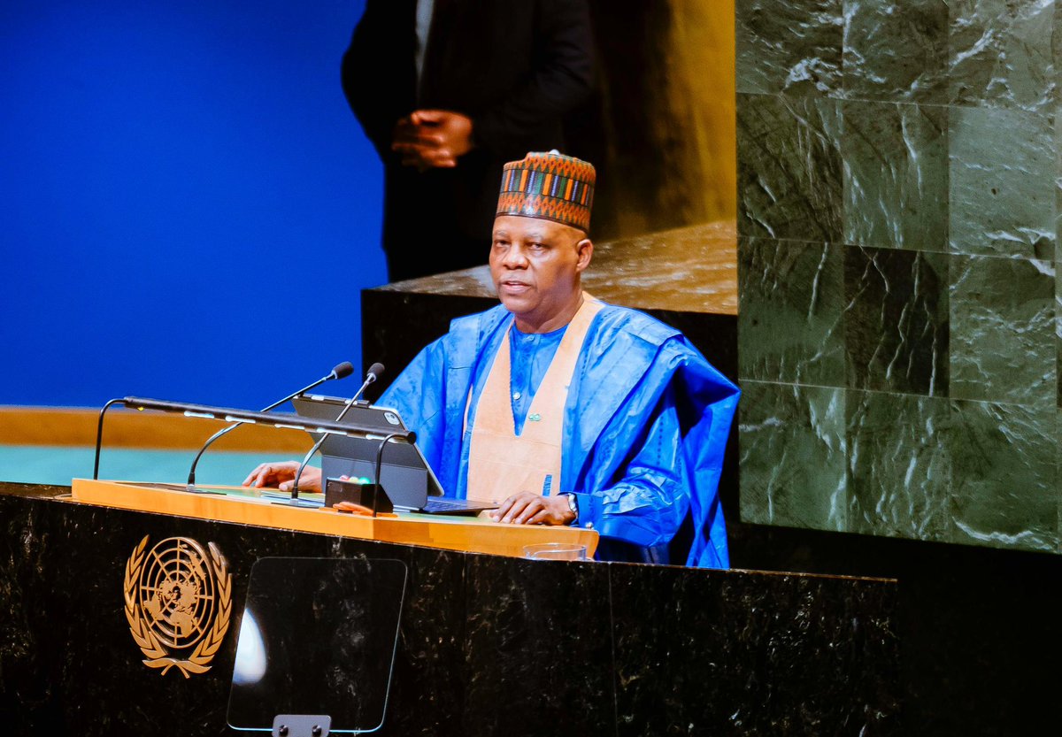 officialSKSM's tweet image. The President emphasised Nigeria’s transformation from “a colony of 20 million people, absent from the tables where decisions about our fate were taken” to “a sovereign nation of over 236 million, projected to be the third most populous country in the world, with one of the…