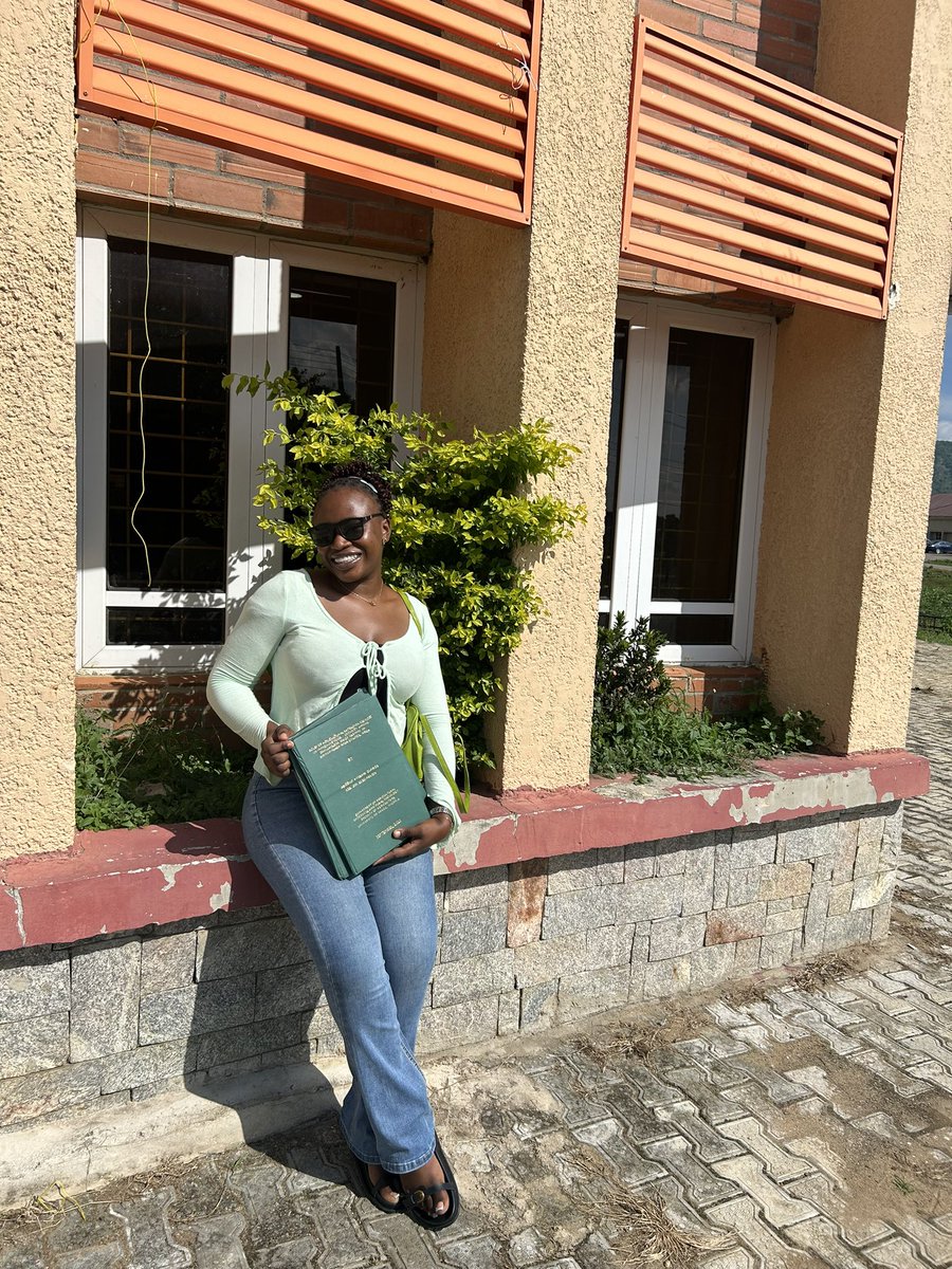 _bam_bam10's tweet image. Thank God 🙌