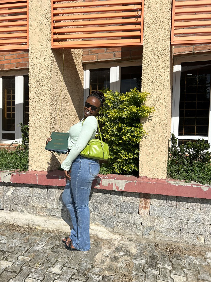 _bam_bam10's tweet image. Thank God 🙌