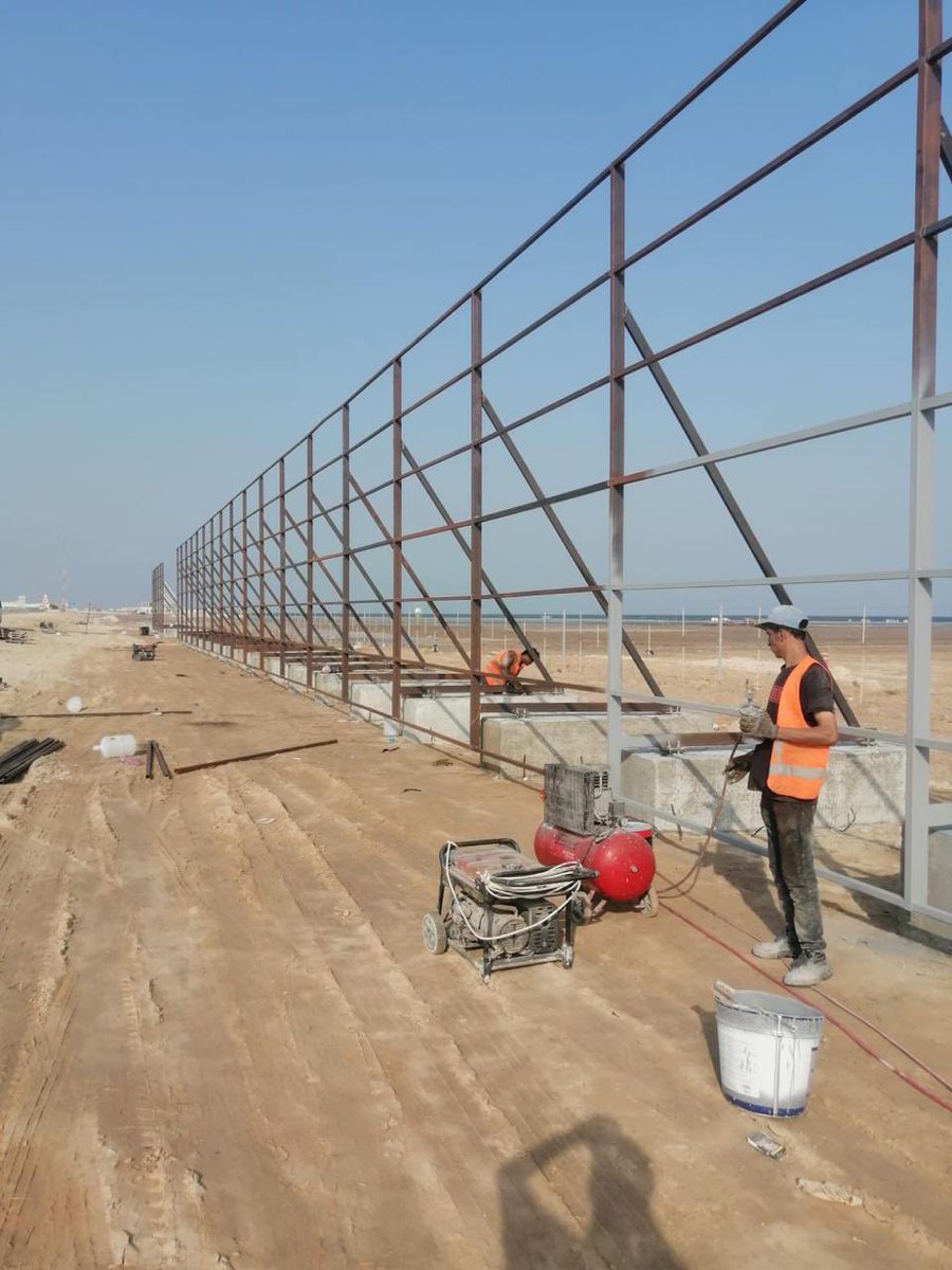 hu_ah2020's tweet photo. توريد وتركيب جميع انواع الشبوك والسياجات الامنيه 
Fence
Hording

وفق المواصفات الهندسيه 
0534468460
0566850616

 #سوق_الاسهم_السعودي

 #الرياض https://t.co/jPYRugjHgR