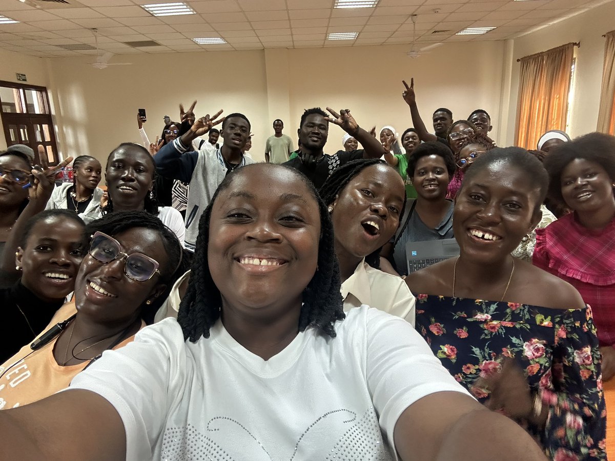 DzifaLokko's tweet image. I just finished speaking at a panel discussion on the #PyladiesKouch session at #PythonGhana2025 conference.
I shared my introduction into tech as well as the long terms plans we here at Pyladies Ghana have for the community.