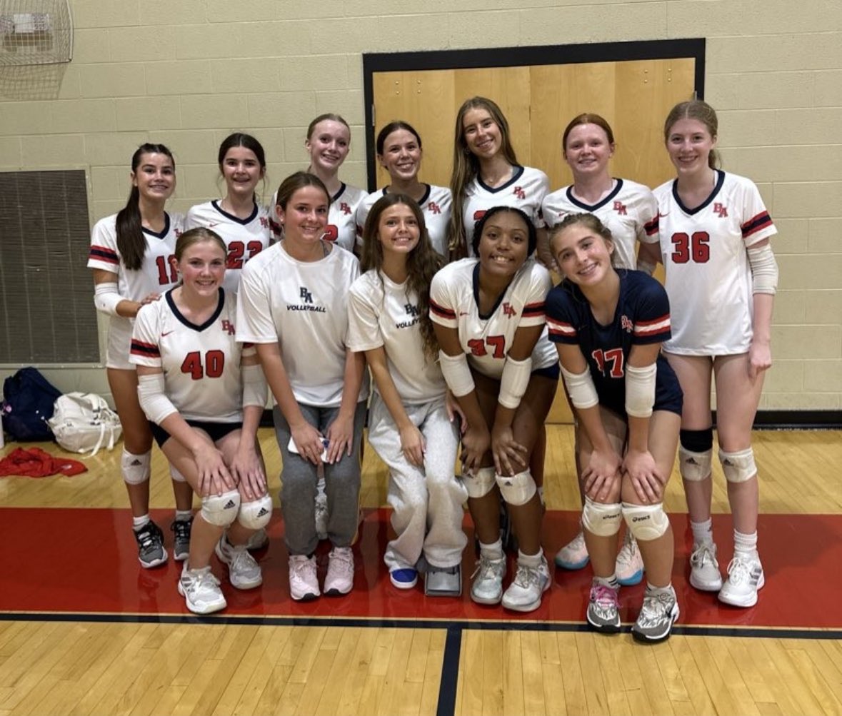 Great job last night by our 6th grade football team on beating Lipscomb 13-8 to advance to the HVAC Junior finals!

Here are some exciting middle school athletic events coming up in the next few days: 
- 6th grade football championship (Sep 27 at 10:30 AM @ CPA)
- 6th grade