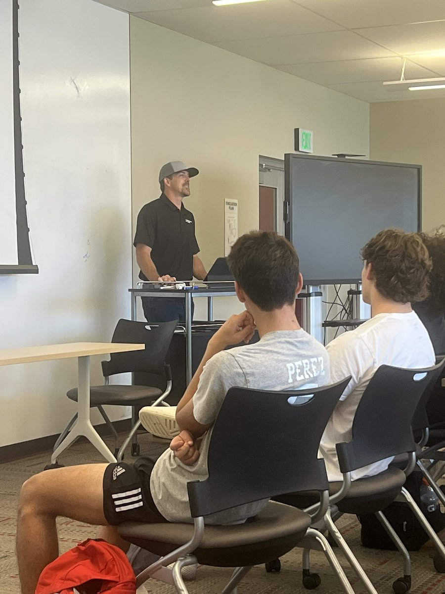 Thanks to ex <a href="/KU_Football/">Kansas Football</a> and NFL TE Derek Fine for coming and speaking to our guys!