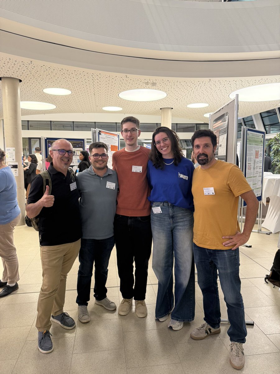 This week we are at the Functional Amyloid Meeting at <a href="/desy/">DESY (Deutsch)</a> Hamburg. Old friends and great talks!!! Thanks <a href="/LandauMeytal/">Meytal Landau</a> #FFFatDESY2025 <a href="/IBB_UAB/">Institut de Biotecnologia i de Biomedicina UAB</a> <a href="/I3ptT/">Institut d'Investigació i Innovació Parc Taulí</a>