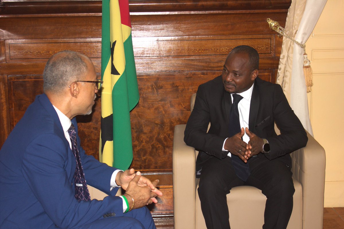 UndpStp's tweet image. Today, #UNDPSTP met with the Minister of Agriculture, Fisheries &amp;amp; Rural Development 
At the heart of the discussion: strengthening cooperation, accelerating agricultural growth, creating jobs, reducing inflation, and advancing sustainability in São Tomé and Príncipe.#Cooperation