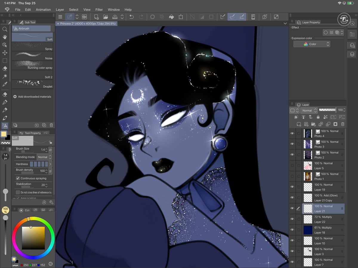 Jitter_JuiceYT's tweet image. Testing out a glitter technique - 💫🤍

#art #glitter #jitterjuice