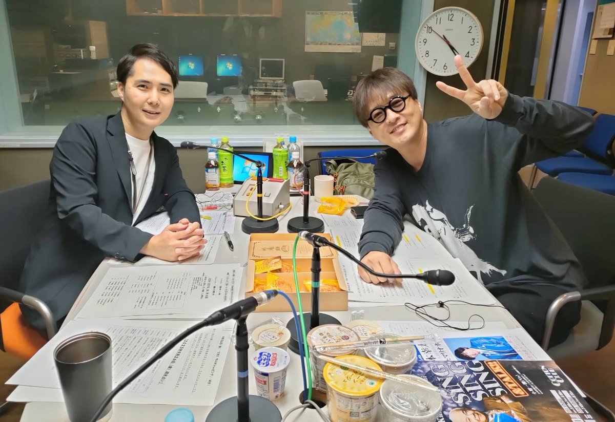 brand_new_tbs's tweet image. おはようございます！
けさは大阪から生放送ということで、
メッセージテーマは「大阪にまつわる話」

例えば...
・商店街でおばちゃんに「安くしとくで」と言われて、
つい買ってしまった。

・通天閣の下で食べたソースの味が、今でも忘れられない。
など

✉️bn@tbs.co.jp
#ブラモニ #酒井一圭