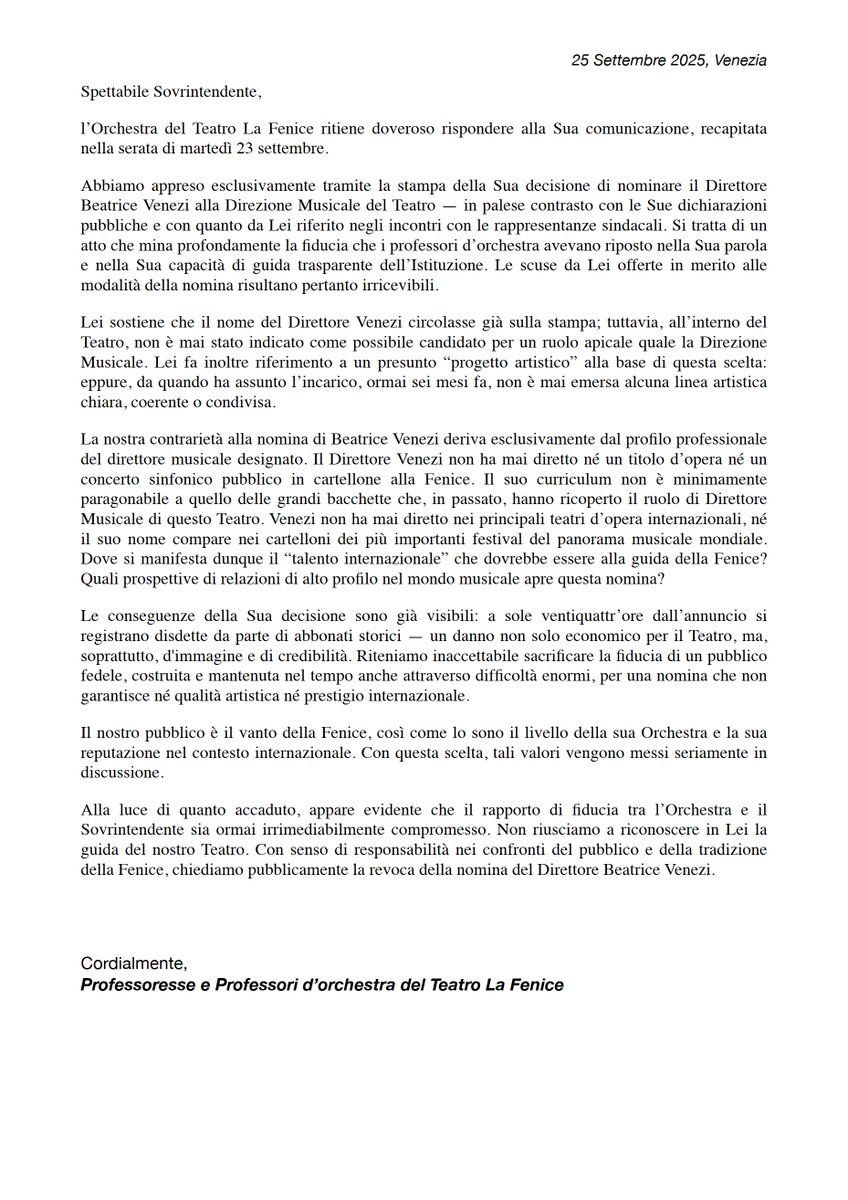 Con una lettera indirizzata al Sovrintendente Nicola Colabianchi, Professoresse e Professori d’orchestra del Teatro La Fenice chiedono "pubblicamente la revoca della nomina del Direttore Beatrice Venezi".