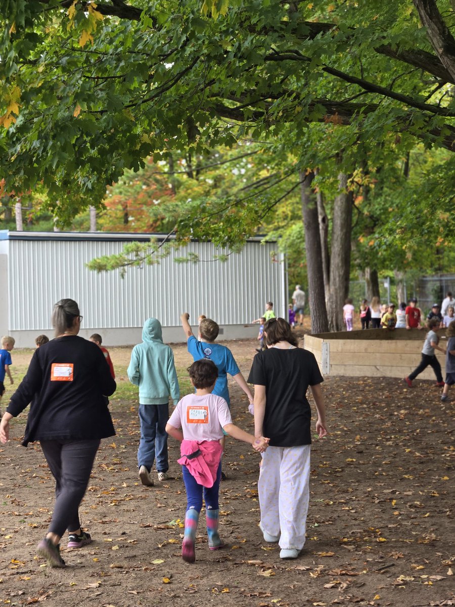 Our annual Terry Fox Walk/Run was a huge success! Thank you to everyone who donated! It was much appreciated! #terryfox #cancerresearch