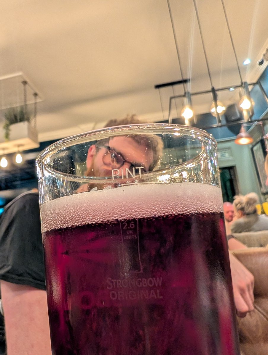 Chloe🍓 tweet media