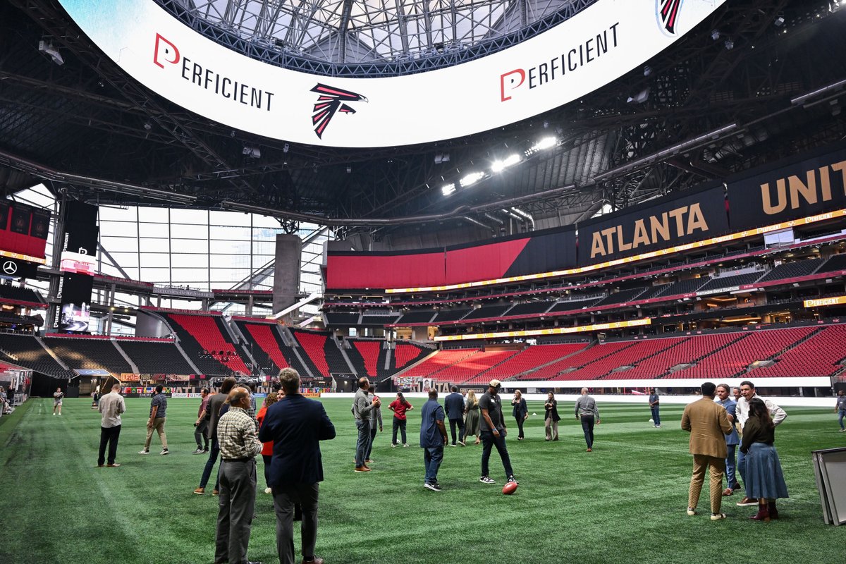 Perficient's tweet image. We recently hosted an exclusive event inside the @AtlantaFalcons' locker room, where over 80 guests enjoyed an unforgettable evening of exclusive access, special guest appearances, and a deep dive into how AI is transforming industries. 🏈
As the Official Digital Strategy…
