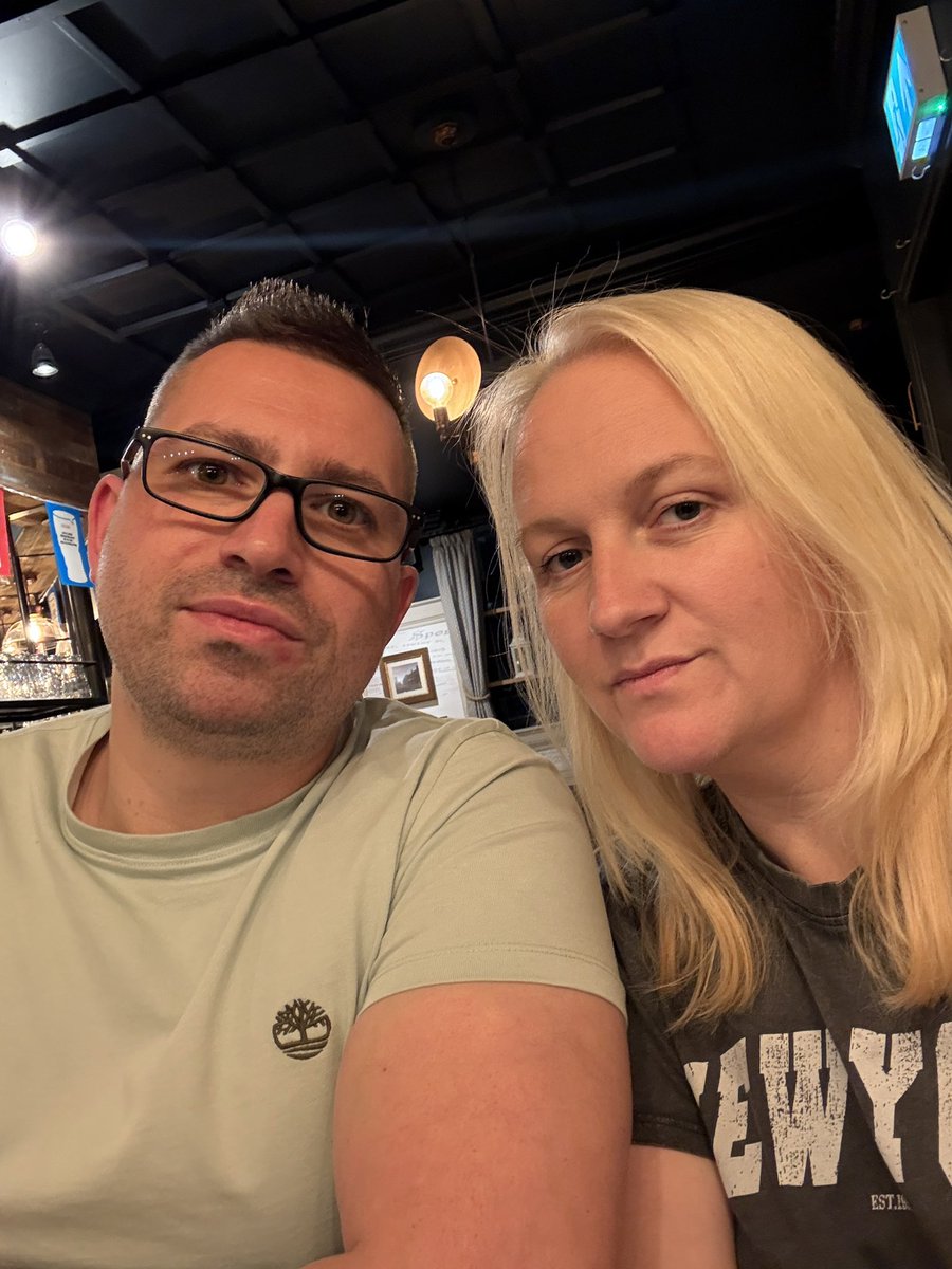 nctonkin's tweet photo. @HotSpotQuiz @TheUrmston @SpeedQuizzing @DaveDDecks @2020Exposure @JWLeesBrewery Points please Dave 🙏🏻 #THOTS https://t.co/weZ8OL2NRS