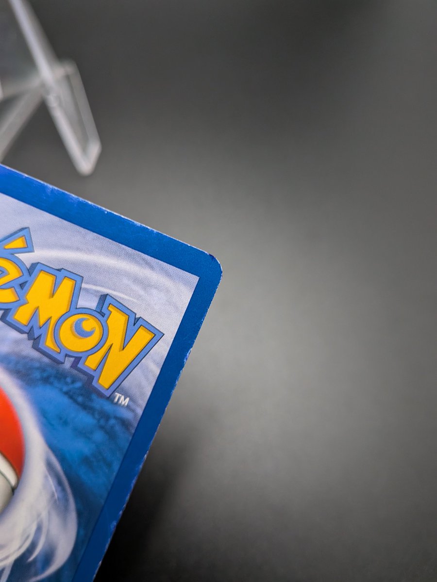 Umbreon Aquapolis Reverse Holo

Looks like someone tried to cover a corner with a marker on the top right?? 😂

$140

Price includes shipping! Will be shipped this Monday! 📦 

RTs appreciated! ♻️