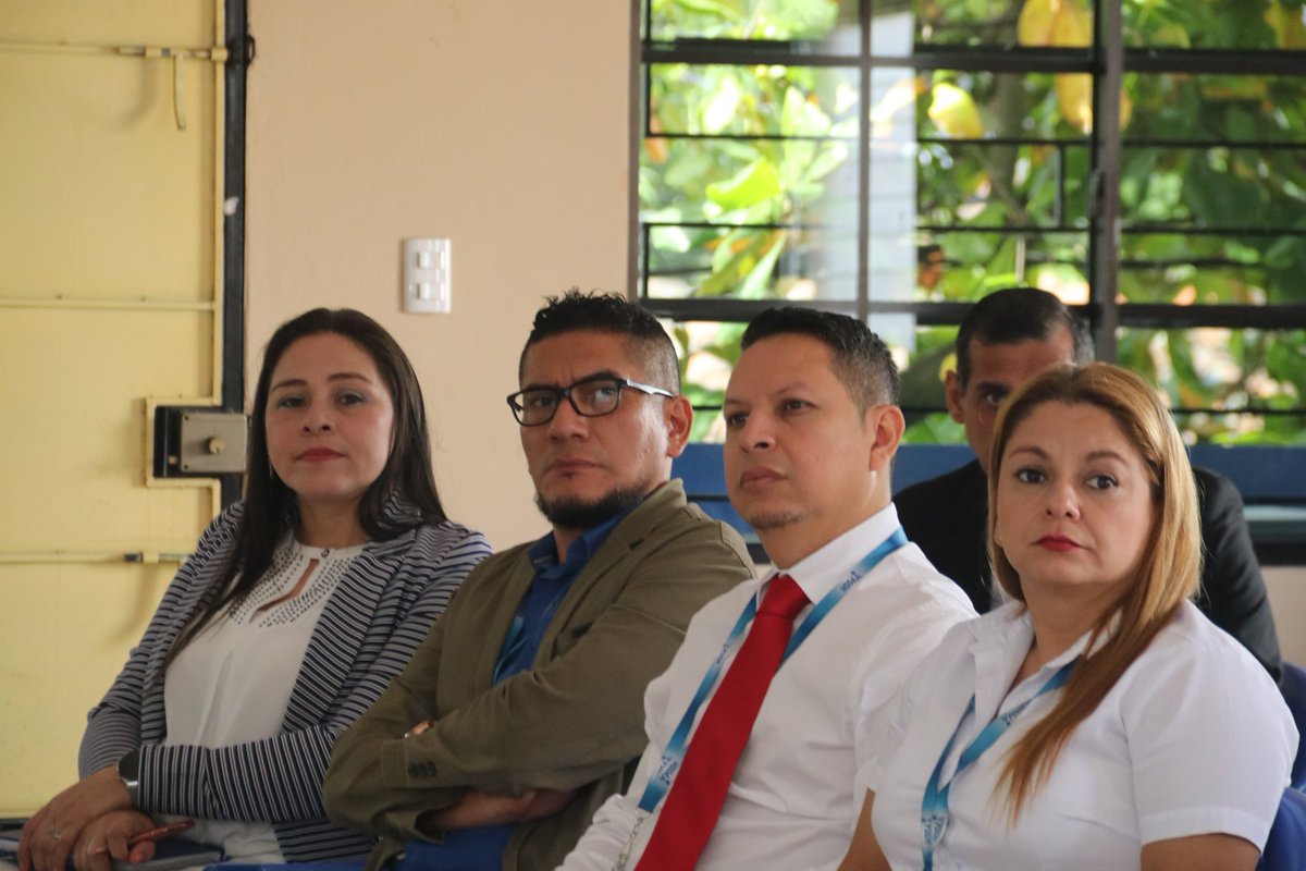 En representación de la #ProcuradoraDDHH 
<a href="/RaqueldeGuevara/">Raquel de Guevara</a>, su #AdjuntaDDHH Mireya Tobar, presidió el desarrollo de la 2a Jornada de intercambio de experiencia y servicios entre @PGR y @PDDH, lo cual es un paso firme para fortalecer el #TrabajoConjunto para la mejora de atención.