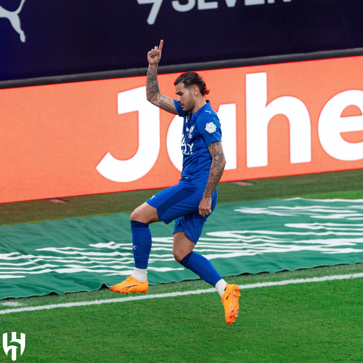 أي هلالي و هلالية سيتم إضافته أرسل تم💙

 #الهلال_الاخدود