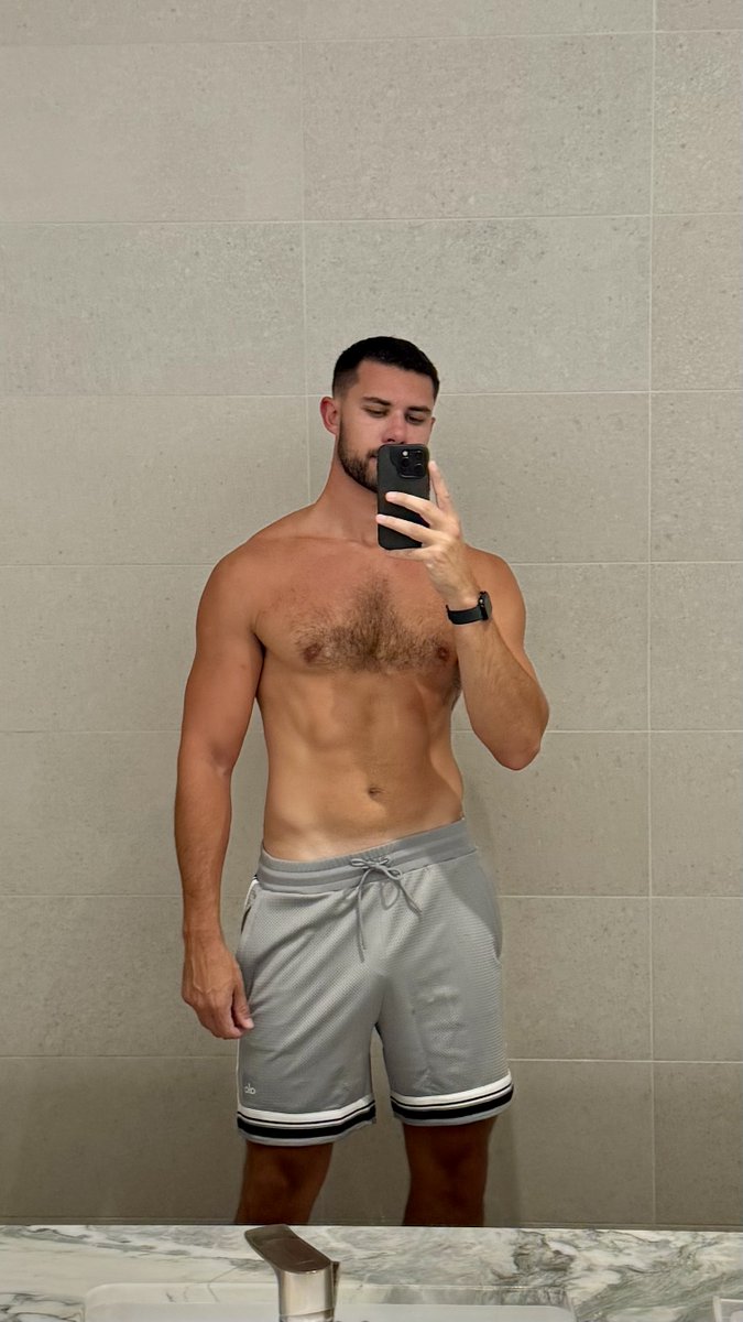 Your purpose is simple. Stare. Drool. Worship your King.