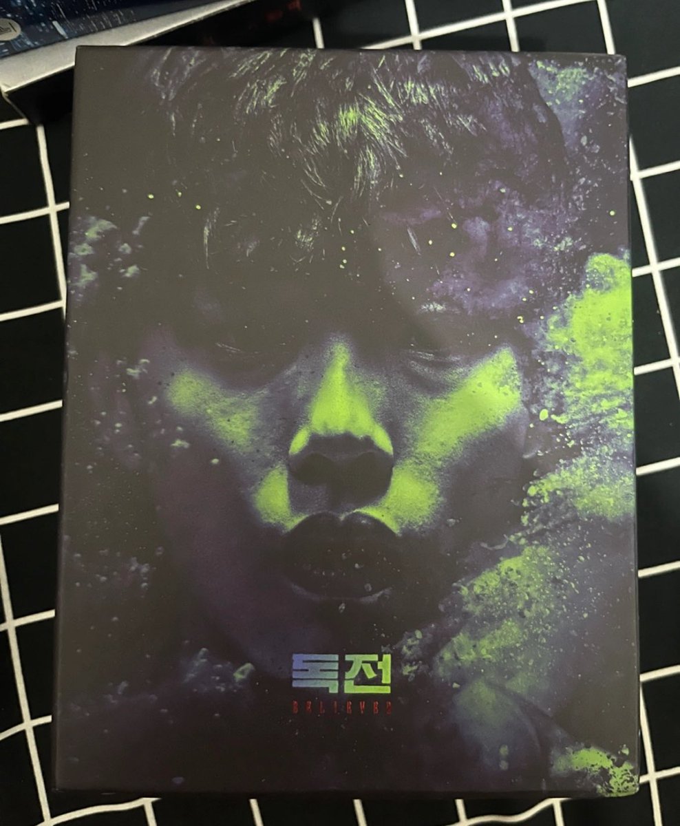 garosukil's tweet photo. 영화 독전 양도 판매

ost (1)
블루레이 4k 스틸북 파이널 컬렉터스 에디션 (8)
포토북 (3)
Dvd (2.5) 

디엠주세요 
조진웅 류준열 https://t.co/oSHYe9gzy8