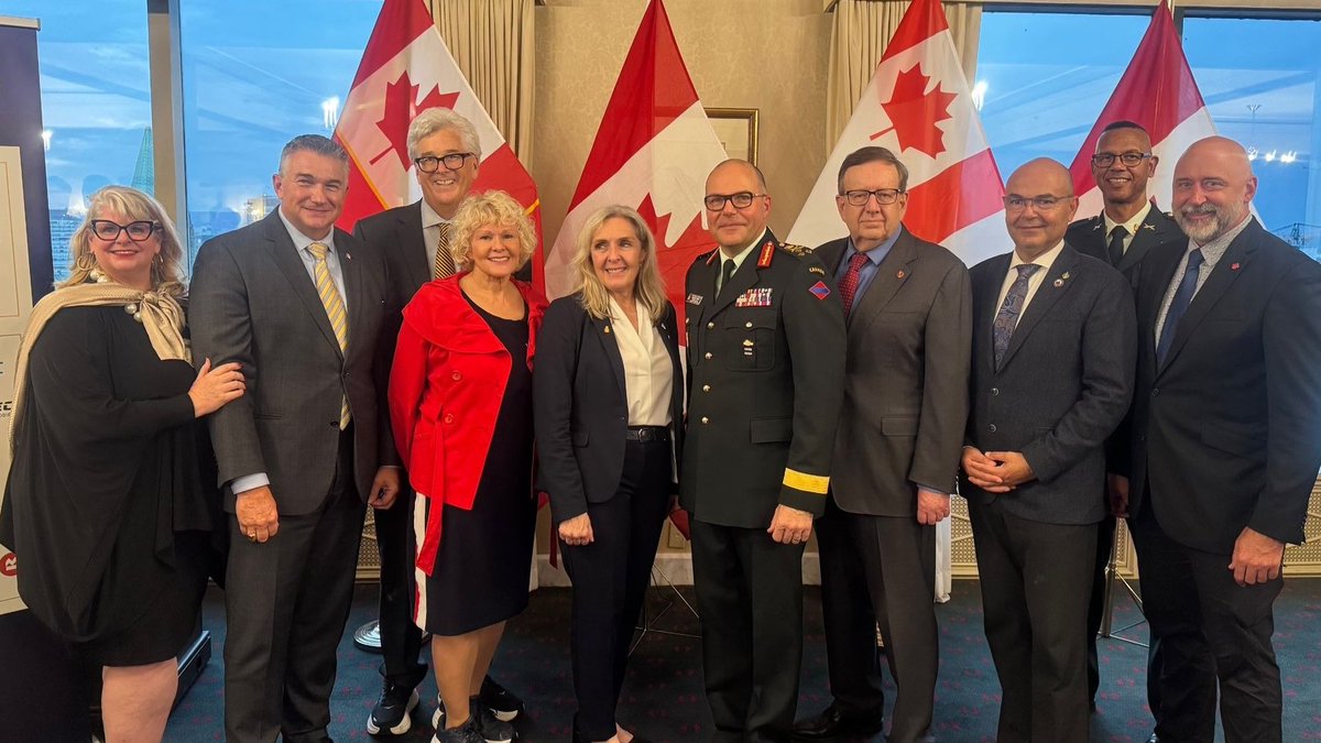 Met with Lieutenant-General M.C. Wright, Commander of the <a href="/CanadianArmy/">Canadian Army</a>, during the 2nd Annual Army Appreciation Day on Parliament Hill. Great discussion about opportunities &amp; challenges in the army. As former member of the PEI Regiment, pleased with his support of the reserves.