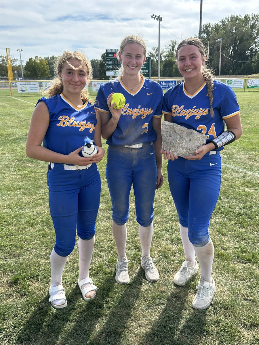 Seward Softball tweet media